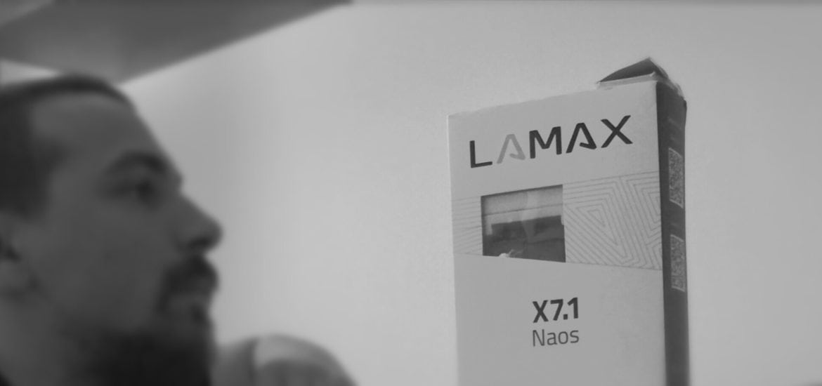 Lamax X7.1 Naos titulka