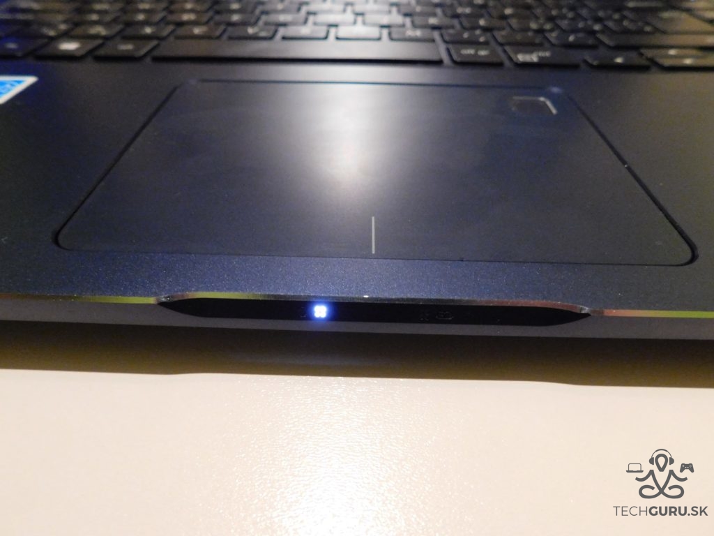 ZenBook Pro UX550V recenzia 08