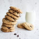 Senioři jsou v přijímání cookies obezřetnější než mladí lidé