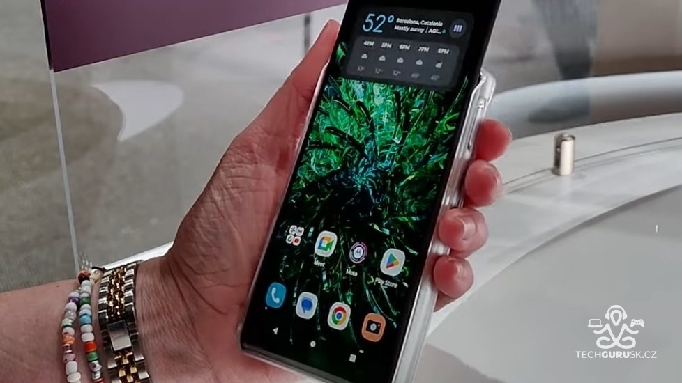 VIDEO: Motorola Rollable je telefón s vysúvacím displejom. Pozrite sa, ako môže vyzerať budúcnosť