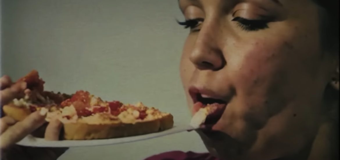 VIDEO: Niekoľko umelých inteligencií vytvorilo úchylnú reklamu na pizzu