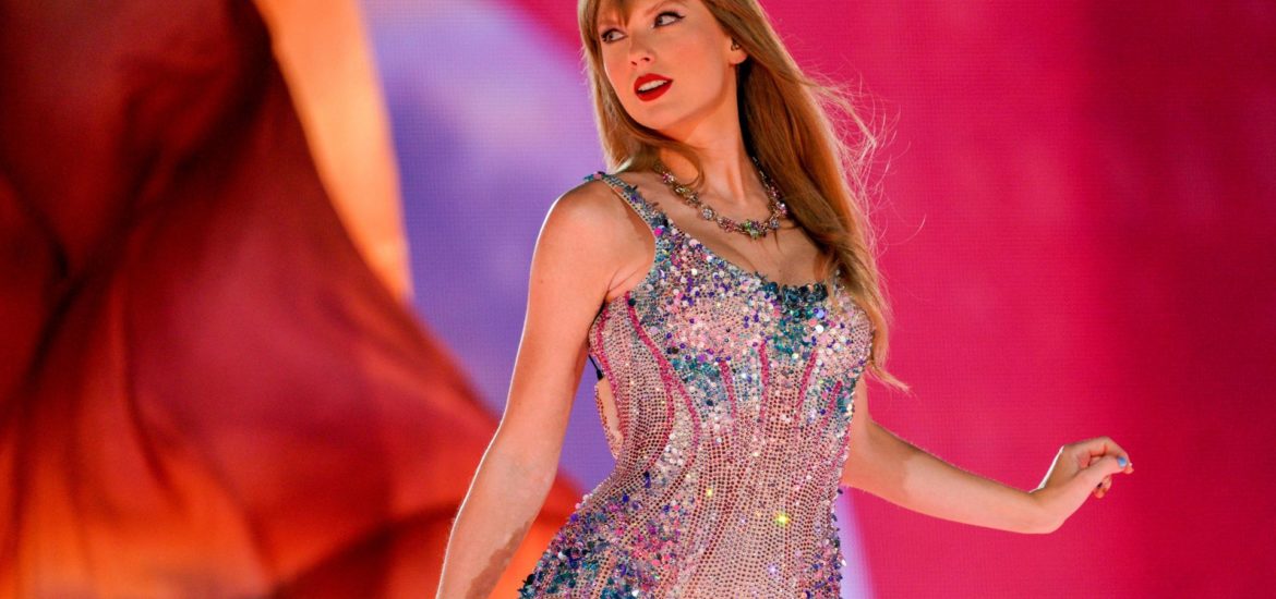Začalo sa vyšetrovanie deepfake nahých fotiek Taylor Swift